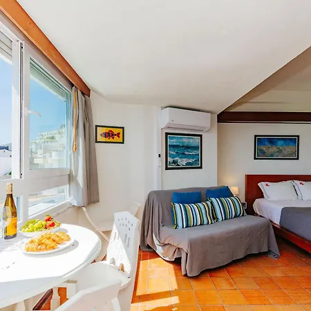 Rent4rest - Ocean View * Sesimbra