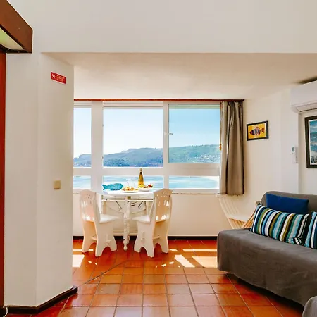 Rent4rest - Ocean View Apartament Sesimbra