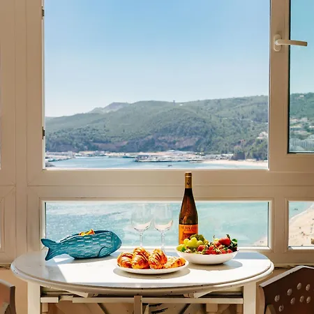 Rent4rest - Ocean View Appartement