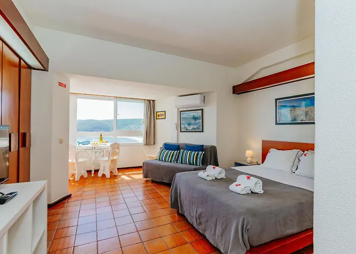 Rent4rest - Ocean View *